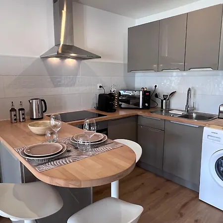 Le Theatre : Centre Historique アパート *